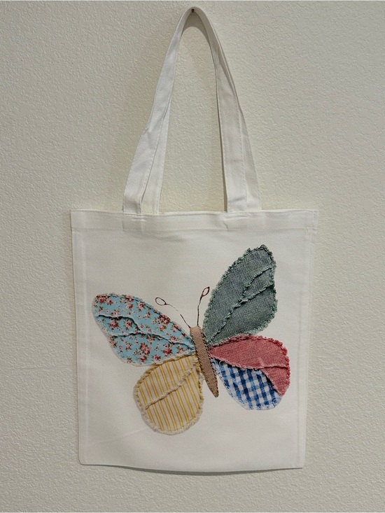 The Golden Goat Co Handbags - Handmade Canvas Tote Bag with Quilt like Butterfly Graphic - White